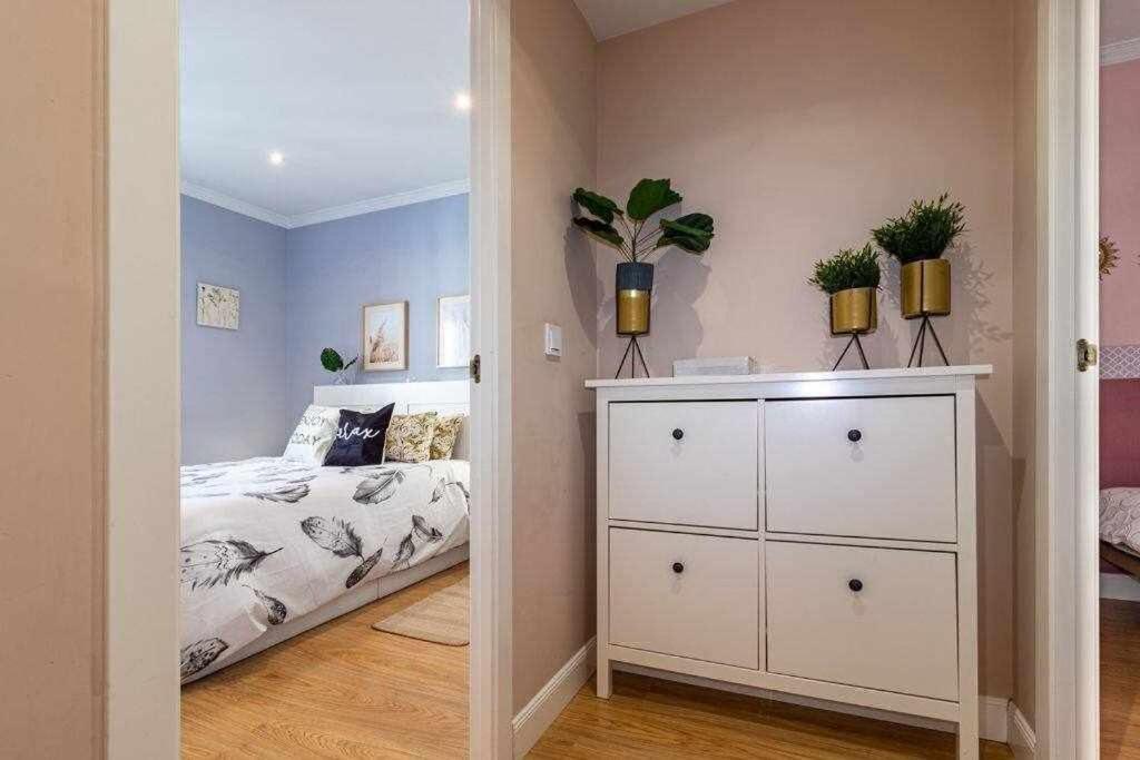 3 Apartamento En Estadio Sevilla 8 Plazas 3 Hab Y Metro المظهر الخارجي الصورة