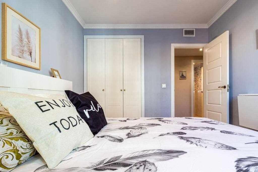 3 Apartamento En Estadio Sevilla 8 Plazas 3 Hab Y Metro المظهر الخارجي الصورة